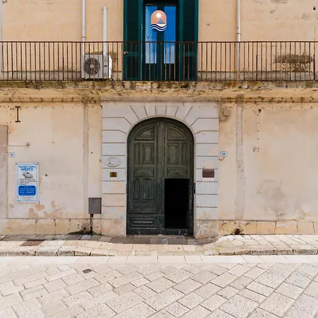 Piazzetta San Giovanni B&B-3